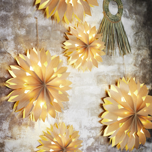 Veneer paper star w/ lights