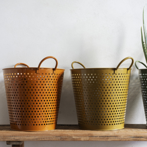 Iron storage buckets