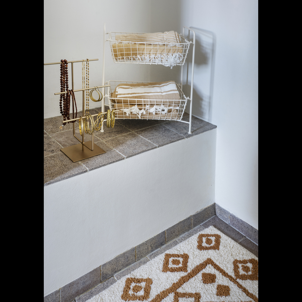 Iron rack w/ baskets