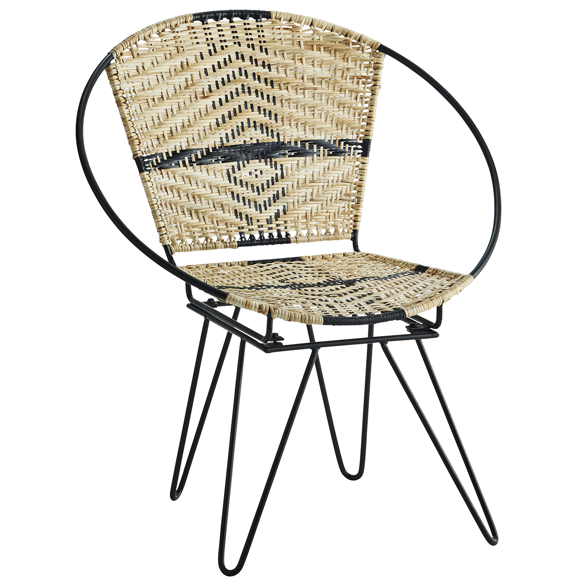 Iron lounge chair w/ rattan