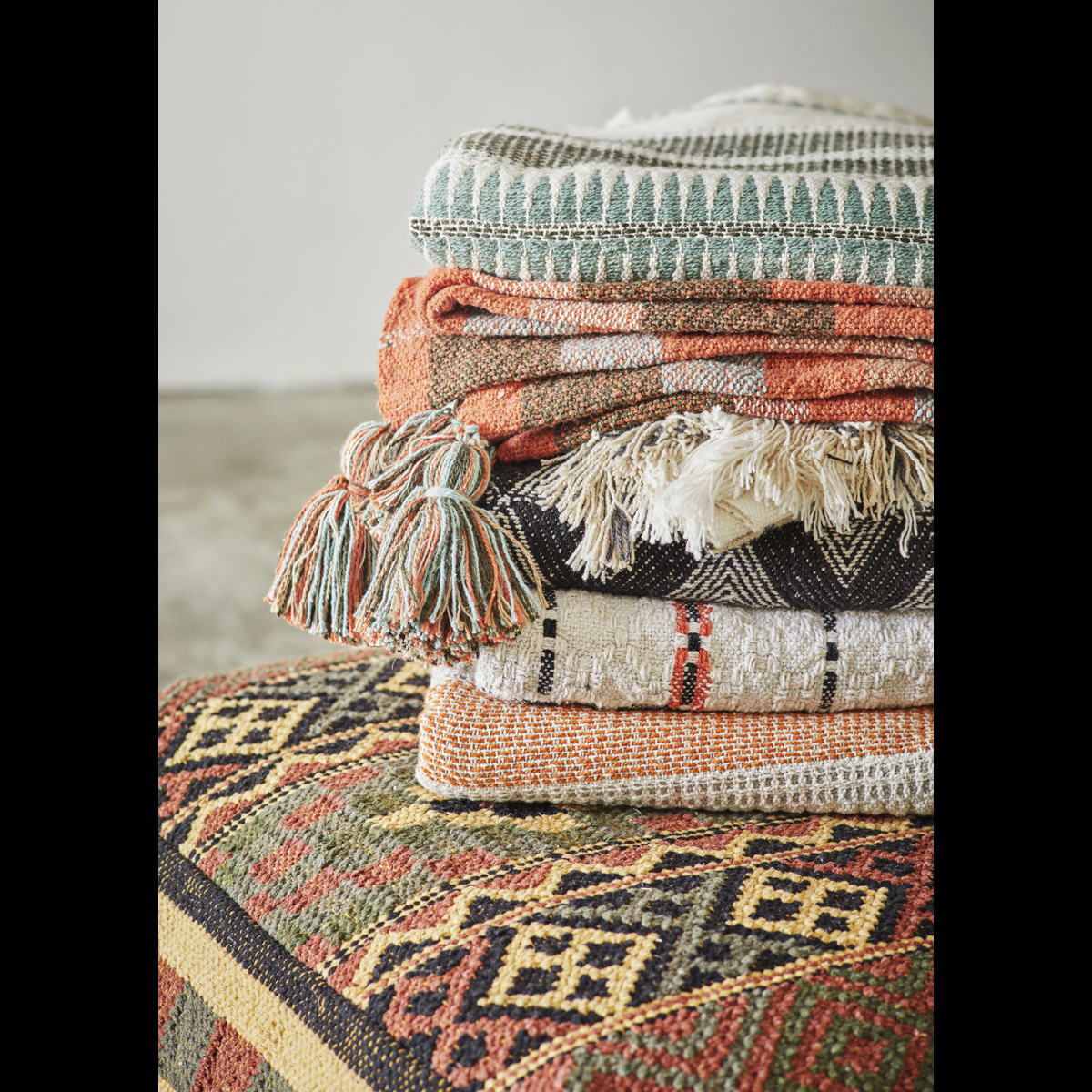 Recycled cotton throw