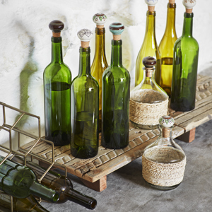 Hand-painted stoneware bottle stopper