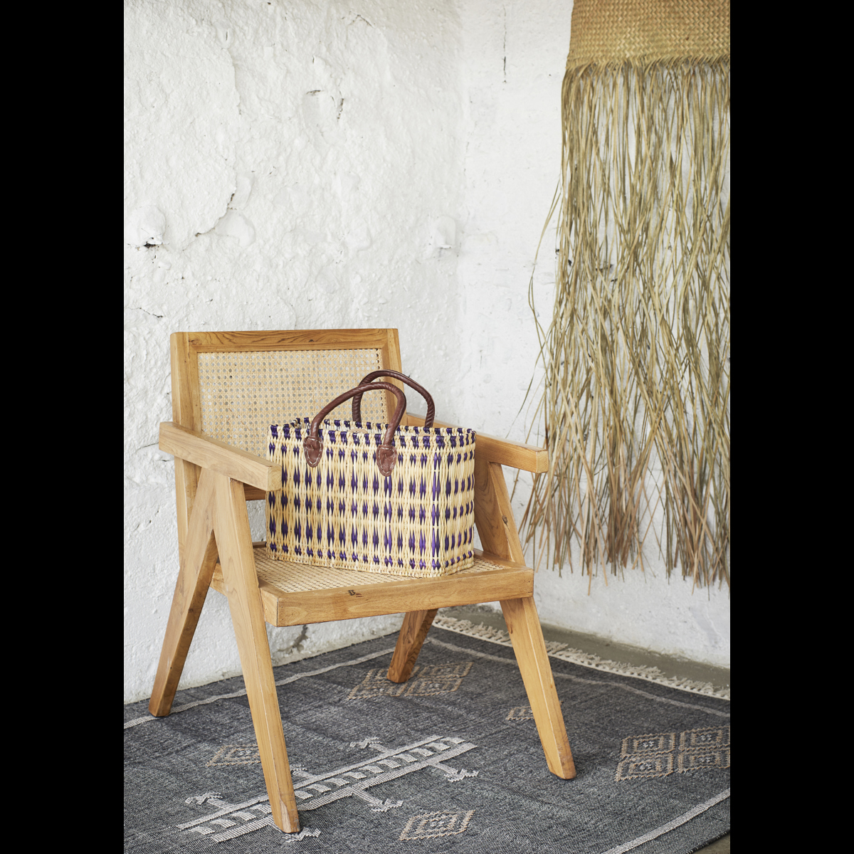 Dotted grass bags w/ handles