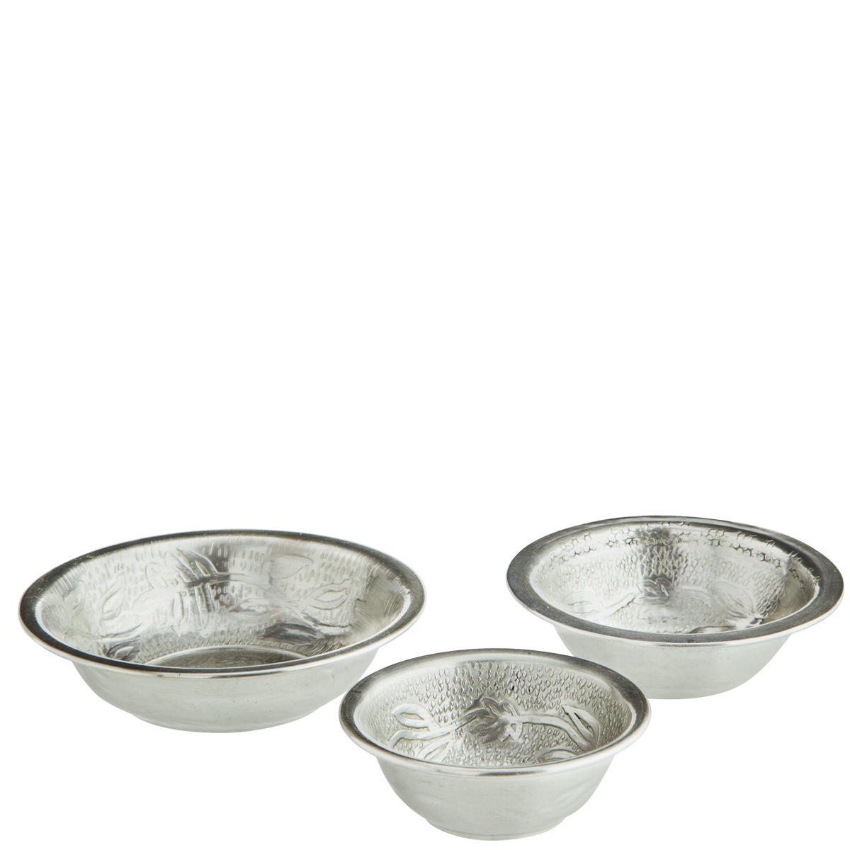Hand hammered aluminium bowl