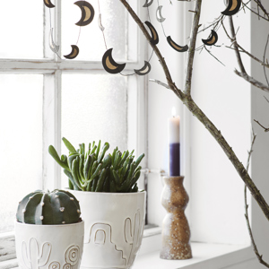 Stoneware flower pots