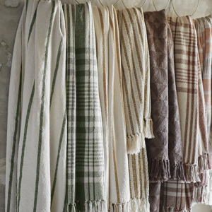 Recycled cotton throw