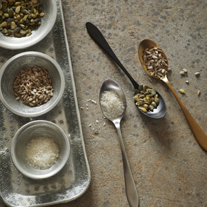 Hammered aluminium tray