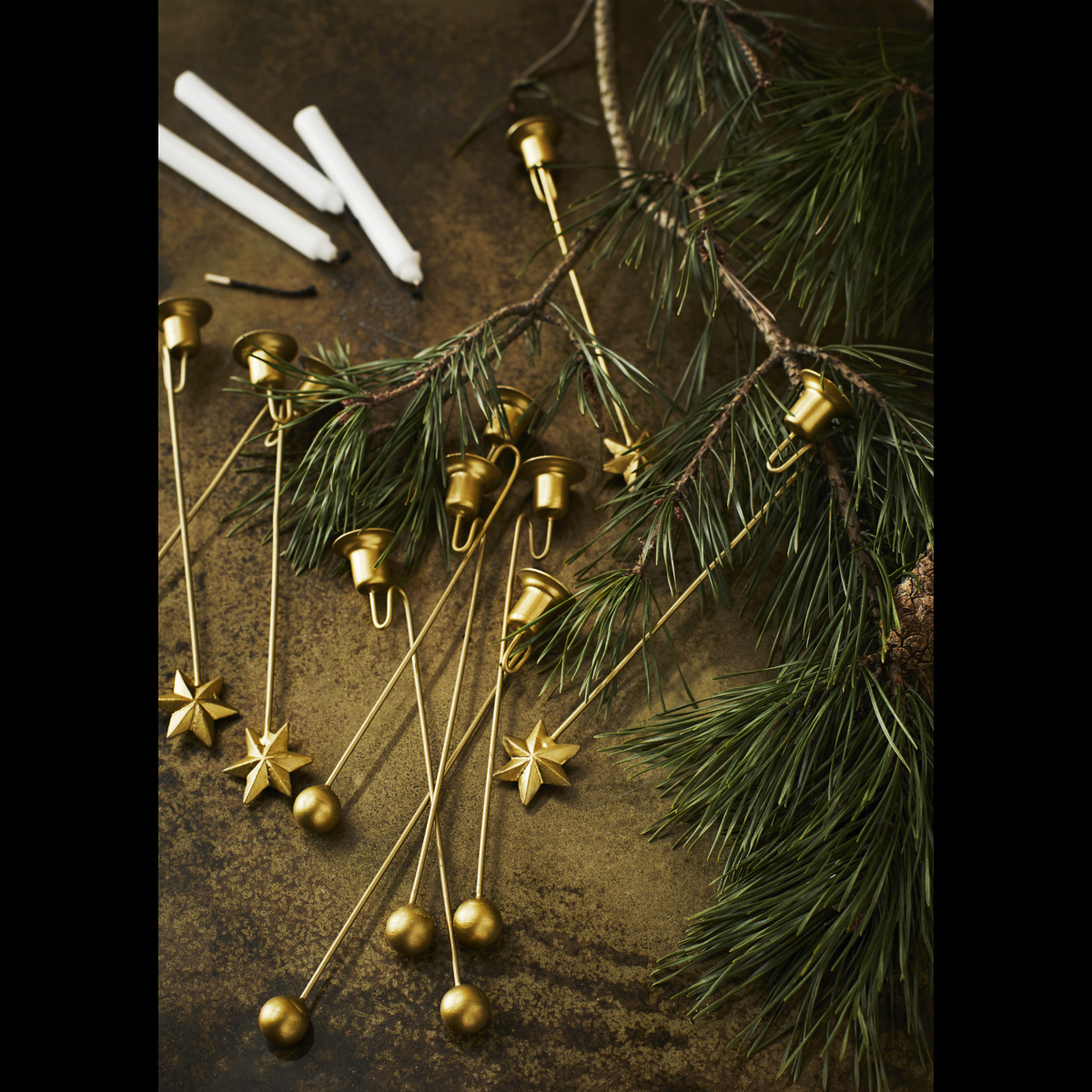 Christmas tree candle holder w/ ball