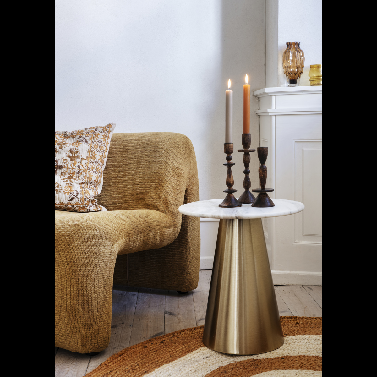 Embroidered cushion cover