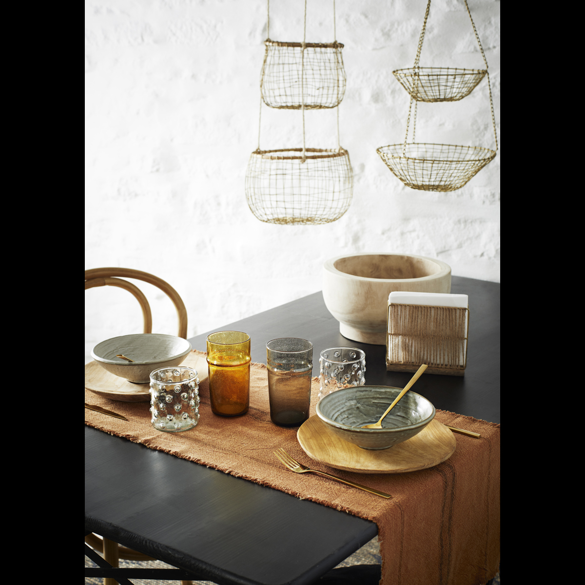 Round wooden plates