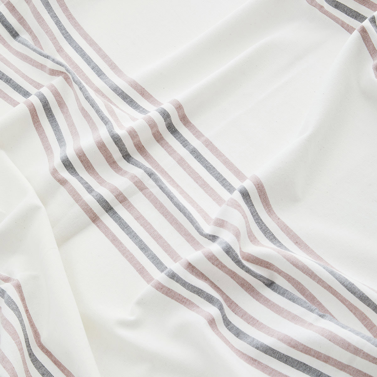 Striped hammam towel
